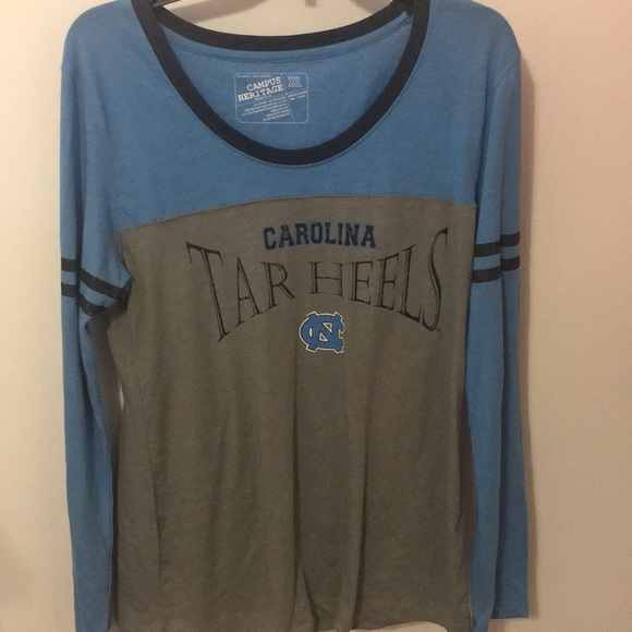 campus herigage collection Tops - Carolina Tar Heels long sleeve shirt